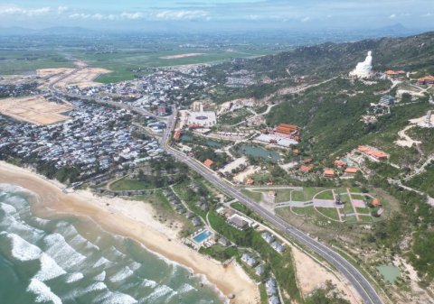 Binh Dinh approves plan to develop Cat Tien into a coastal tourism urban area